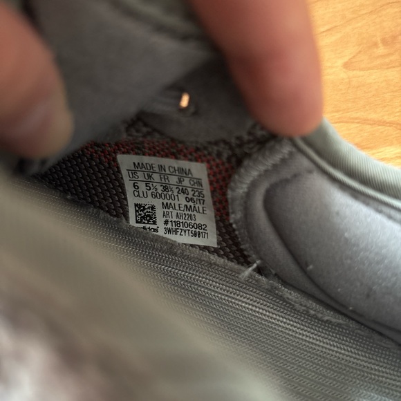 Yeezy boost 350 v2 beluga 2.0 - Picture 5 of 5